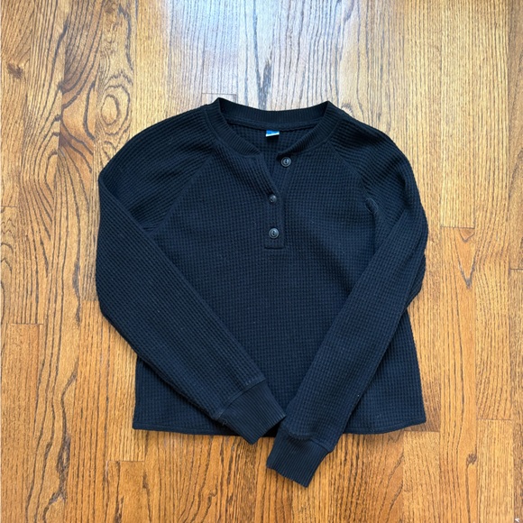 Tops - Old Navy Henley top